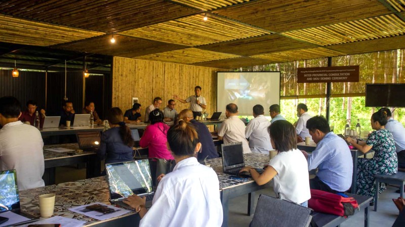 Hội thảo xanh mát tại Blue Diamond Camp (Quảng Bình)