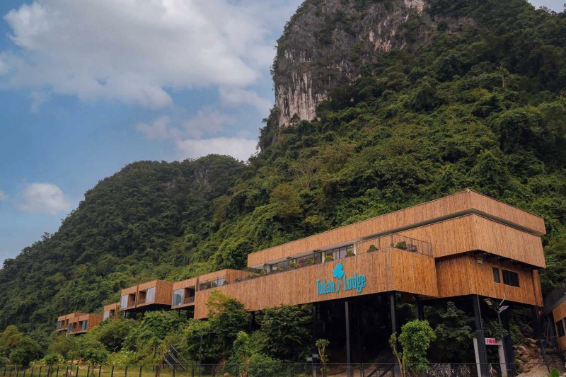 Tú Làn Lodge: Lưu trú độc đáo Quảng Bình.