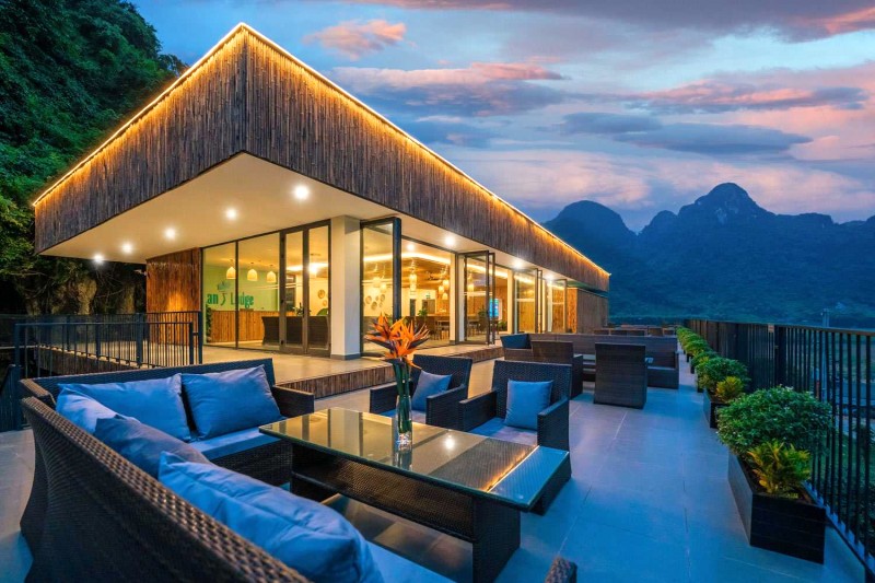 View triệu đô Tú Làn Lodge.