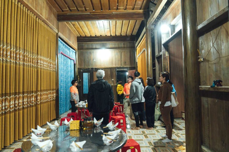 Không gian ấm cúng, gần gũi.
